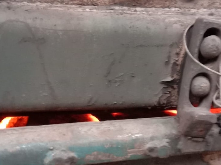 डिब्बे में लगी आग