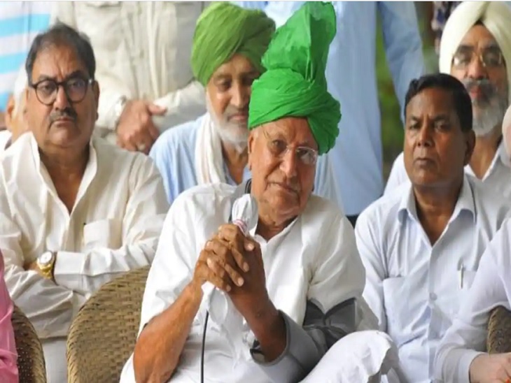 ओमप्रकाश चौटाला और उनके बेटे अभय चौटाला के लिए भी अगले विधानसभा चुनाव से पहले गांवों में पैठ वापस पाने का यह बढ़िया राजनीतिक मौका है।