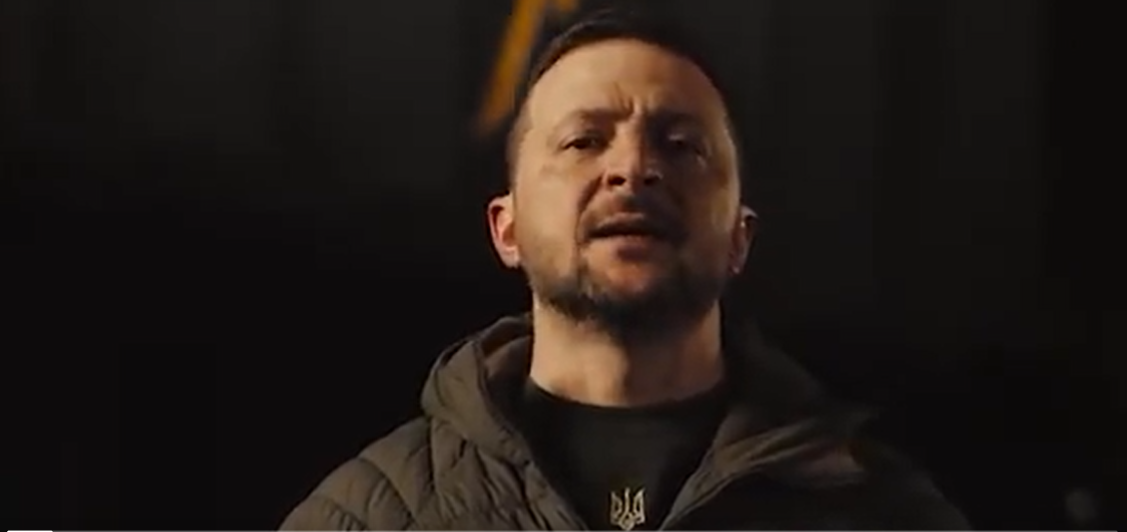 Said – improved a lot last year; Ukraine’s answer- destroyed its own people. vladimir putin message on new year, volodymyr zelensky new year message, Russia Launched Missile Attack Ukraine, New Year Eve, ukraine-russia war 3 Zelensky said that Putin is not leading the army, he is hiding behind him.