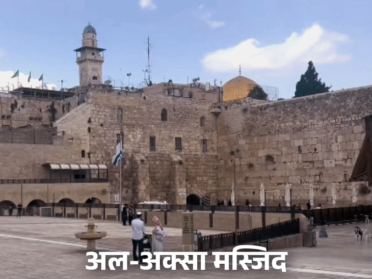 युद्ध गाजा में हो रहा, लेकिन जड़ यरुशलम में:अल-अक्सा मस्जिद में नमाज पर पाबंदियां, सिर्फ 55 साल से ऊपर वालों को एंट्री