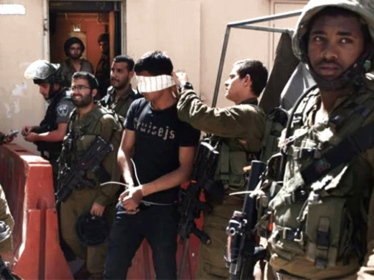 वेस्ट बैंक में इजराइली आर्मी का ऑपरेशन अरेस्ट:1800 से ज्यादा लोगों को उठाया, लोग बोले- मारपीट के बाद घर जला रहे