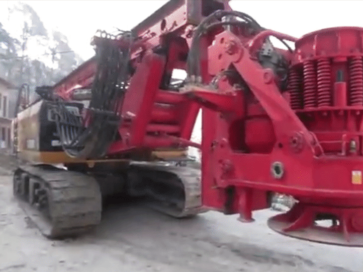 टनल से मजदूरों को बाहर आने में लगेंगे 6-7 दिन:उत्तरकाशी में आज से वर्टिकल ड्रिलिंग शुरू, लेकिन ये धीमी और खतरनाक