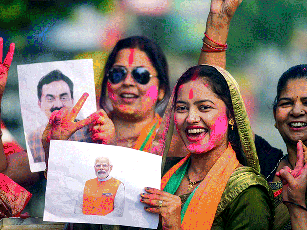 सीधे पैसे मिलने वालीं स्कीम्स ने दिलाई जीत:MP में लाड़ली बहना तो तेलंगाना में 6 गारंटी का कमाल; छत्तीसगढ़ में घोटालों ने निपटाया