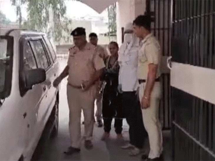 प्रिंसिपल ने 142 लड़कियों से की छेड़छाड़,विक्टिम घरों में कैद:1 लड़की ने की सुसाइड, 2014 में छेड़छाड़ पर हुआ था ट्रांसफर