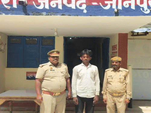 मुस्लिम युवक पर दलित महिला से रेप का केस दर्ज:ऑटो चालक ने चाय में नशीला पदार्थ मिलाया, बोली- बेहोशी हालत में बंधक बनाकर 5 दिनों तक दुष्कर्म किया