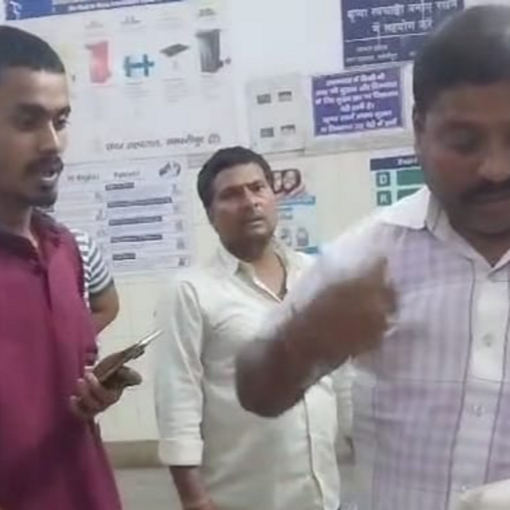 भोज खाकर लौट रहे किराना कारोबारी से मारपीट-लूटपाट:समस्तीपुर में 4 पर आरोप, पीड़ित बोले-उधार देने से मना किया था इसलिए हुआ हमला