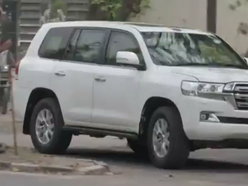 पंजाब CM ने तिहाड़ में केजरीवाल से मुलाकात की:आधे घंटे चली मीटिंग; बाहर आकर बोले- उन्हें ऐसे ट्रीट कर रहे जैसे वे आतंकवादी हों