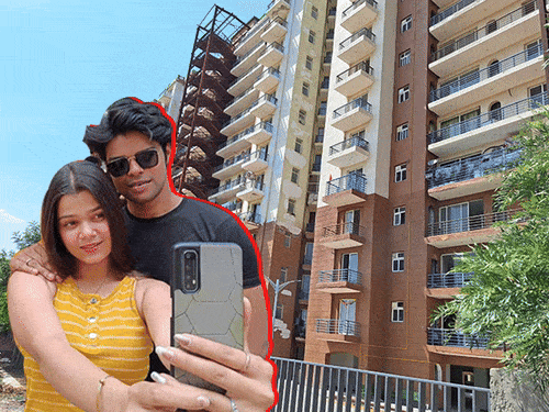 यूट्यूबर गर्वित और नंदिनी की मौत बनी मिस्ट्री:सुबह 5 बजे फ्लैट पर गर्वित की एंट्री, झगड़े के बाद 7वीं मंजिल से गिरे