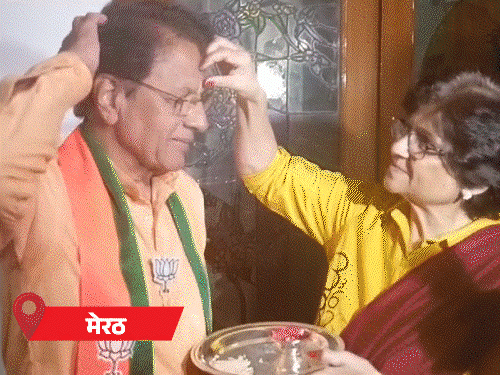 यूपी की 8 सीटों पर 2 घंटे में 11% वोटिंग:हापुड़ में फर्जी CBI इंस्पेक्टर गिरफ्तार, लालबत्ती कार से आया और बूथ चेक करने लगा