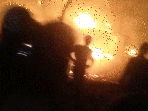 शादी में सिलेंडर ब्लास्ट,एक ही परिवार के 6 की मौत:दरभंगा में बारातियों की आतिशबाजी से शामियाने में लगी आग; रसोई तक पहुंची चिंगारी