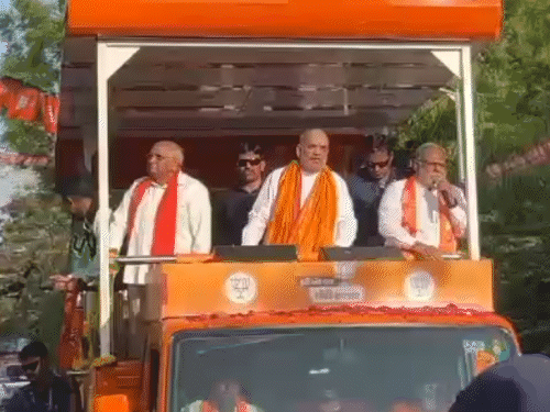 अमित शाह की गुजरात में आज तीन जनसभाएं:भरूच, पंचमहल और गोधरा में जनसभा के बाद शाम को वडोदरा में होगा मेगा रोड शो