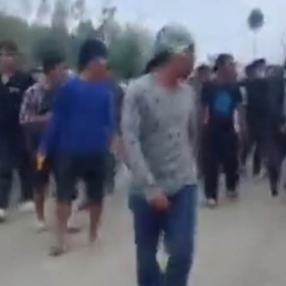 मणिपुर में दो महिलाओं को नग्न घुमाने का मामला:CBI की चार्जशीट में दावा- पुलिस ने कुकी-जो महिलाओं को मैतेई भीड़ के बीच छोड़ा था