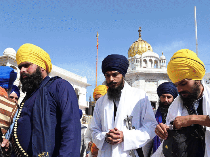 अमृतपाल जेल से बाहर आए, इसलिए संगत ने लड़वाया चुनाव:जिनका नशा छुड़वाया, वे साथ आए, पिता ने प्रचार संभाला; ऐसे मिली बड़ी जीत