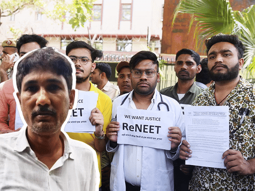 NEET-सिपाही भर्ती पेपर लीक के पीछे बाप-बेटे की जोड़ी:बिहार का संजीव मास्टरमाइंड; UP, MP, हरियाणा तक नेटवर्क