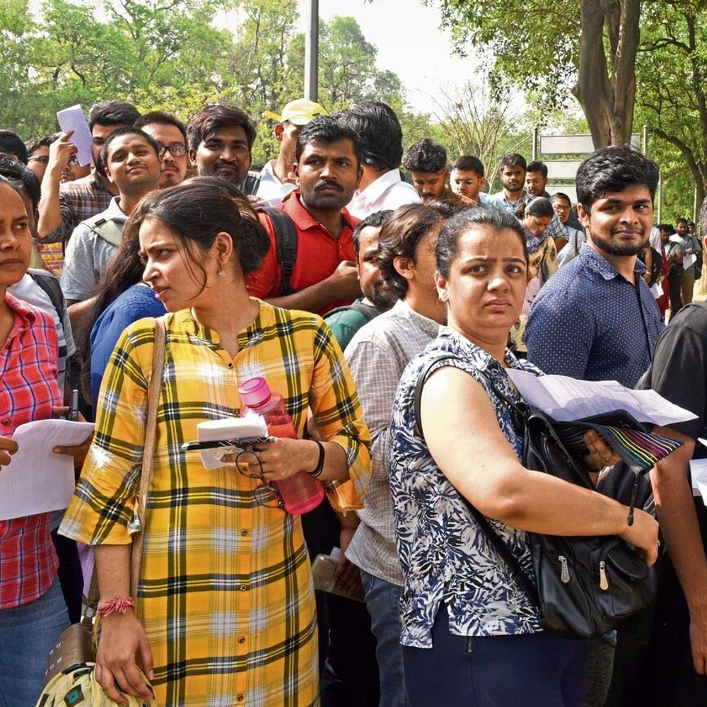 AI बेस्ड CCTV सर्वेलन्स सिस्टम बनाने का प्रस्ताव:UPSC का चीटिंग रोकने के लिए निर्णय; NEET और NET एग्जाम में गड़बड़ियों के चलते फैसला