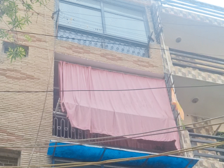 उसने गंदा काम किया और ट्यूशन टीचर देखती रही:4 साल की बच्ची से रेप, आरोपी परिवार प्रॉपर्टी बेचकर गायब; पुलिस पर सवाल