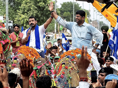 हरियाणा में 50% सीटें जीतीं पार्टियां, क्या 0 पर सिमटेंगी:लोग बोले- चौटाला परिवार ने सिर्फ बंगले बनवाए, इनेलो-JJP अब खत्म