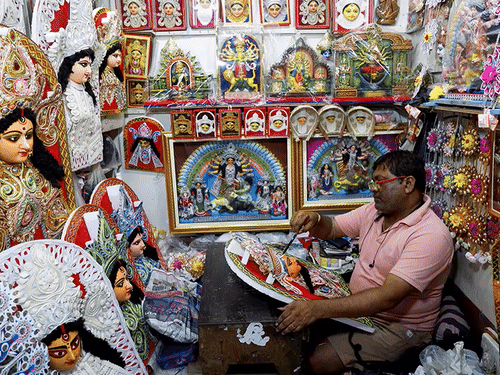 सेक्स वर्कर्स नहीं देंगी दुर्गा प्रतिमा के लिए मिट्टी:बोलीं- इंसाफ नहीं, तो मिट्टी भी नहीं; कोलकाता रेप-मर्डर पर ममता से नाराज