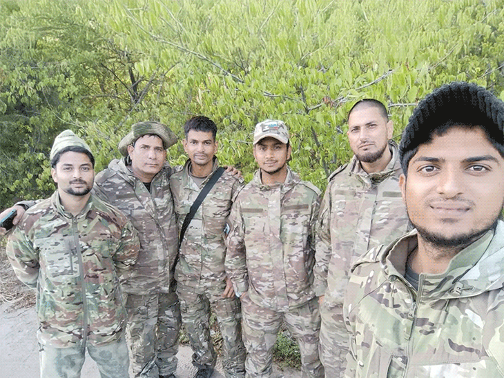 बम बरसते थे, दोस्तों को मरते देखा, उनकी लाशें उठाईं:रूस-यूक्रेन जंग से लौटे भारतीय बोले- भूखे पेट 16-16 घंटे काम किया