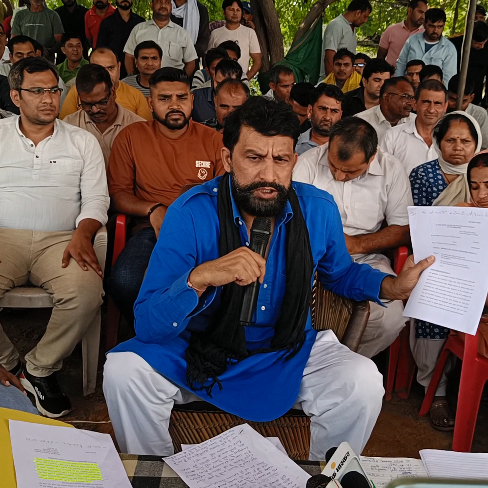 नवीन जयहिंद से मिले PGIMS कर्मचारी:HKRN के अंतर्गत नौकरी लगाने की मांग, 12 को राज्यपाल व मंत्री से मिलेंगे