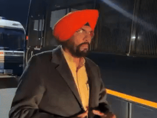 अनिल विज को पंजाब के NRI मंत्री ने सुनाई खरी-खोटी:बोले- अमेरिका से हथकड़ी में आए हरियाणवी, अमृतसर कैदी वैन भेज दी, वे आतंकी नहीं