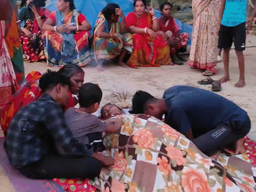 मेडिकल संचालक के इंजेक्शन से महिला की मौत:कांकेर में टाइफाइड बताकर इलाज किया, 10 मिनट में बेसुध होकर गिरी; तड़प-तड़पकर तोड़ा दम