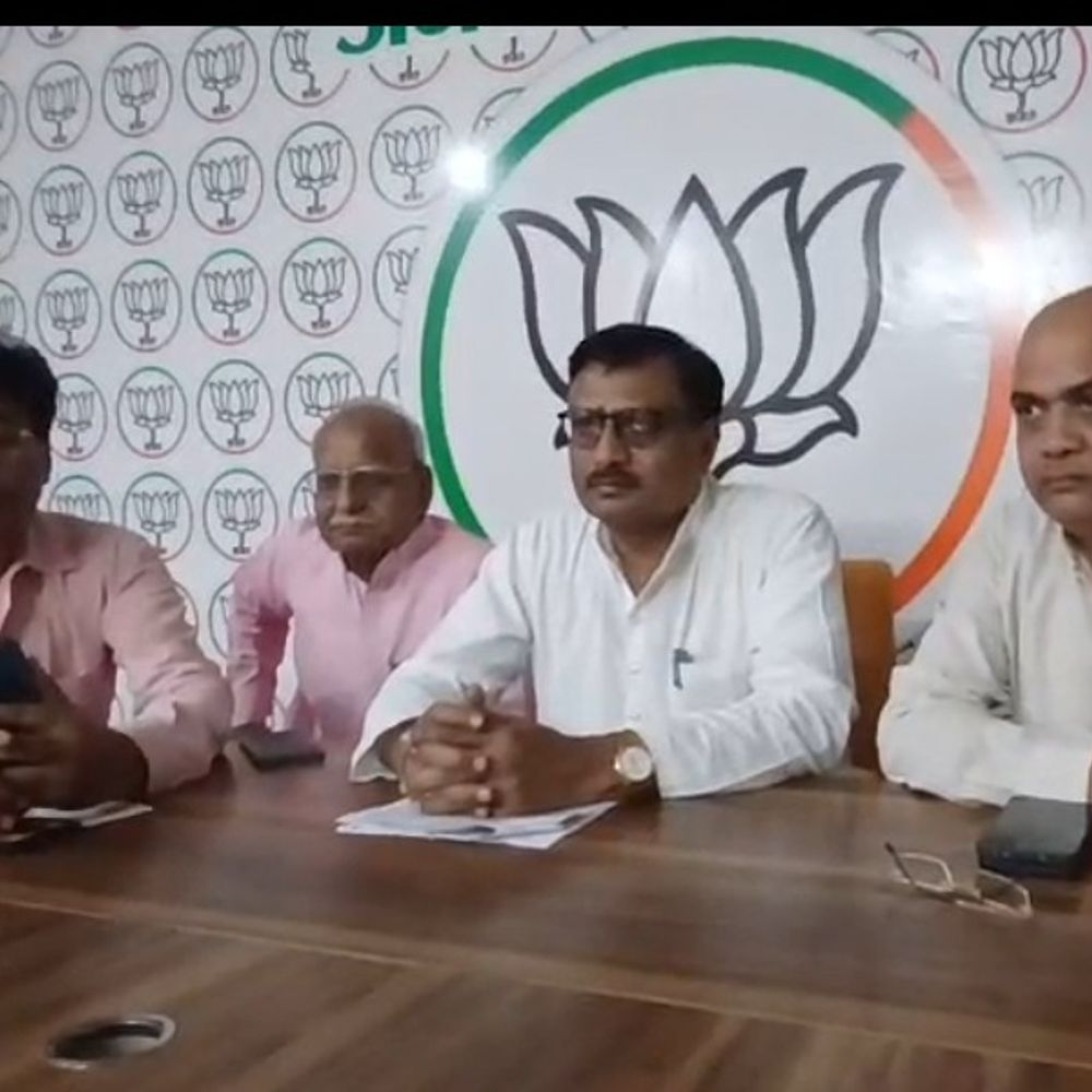 वक्फ बोर्ड कानून पर बीजेपी का पलटवार:प्रदेश मंत्री बोले- कांग्रेस-सपा ने वक्फ संपत्तियों से किया घोटाला, अब विरोध कर रहे