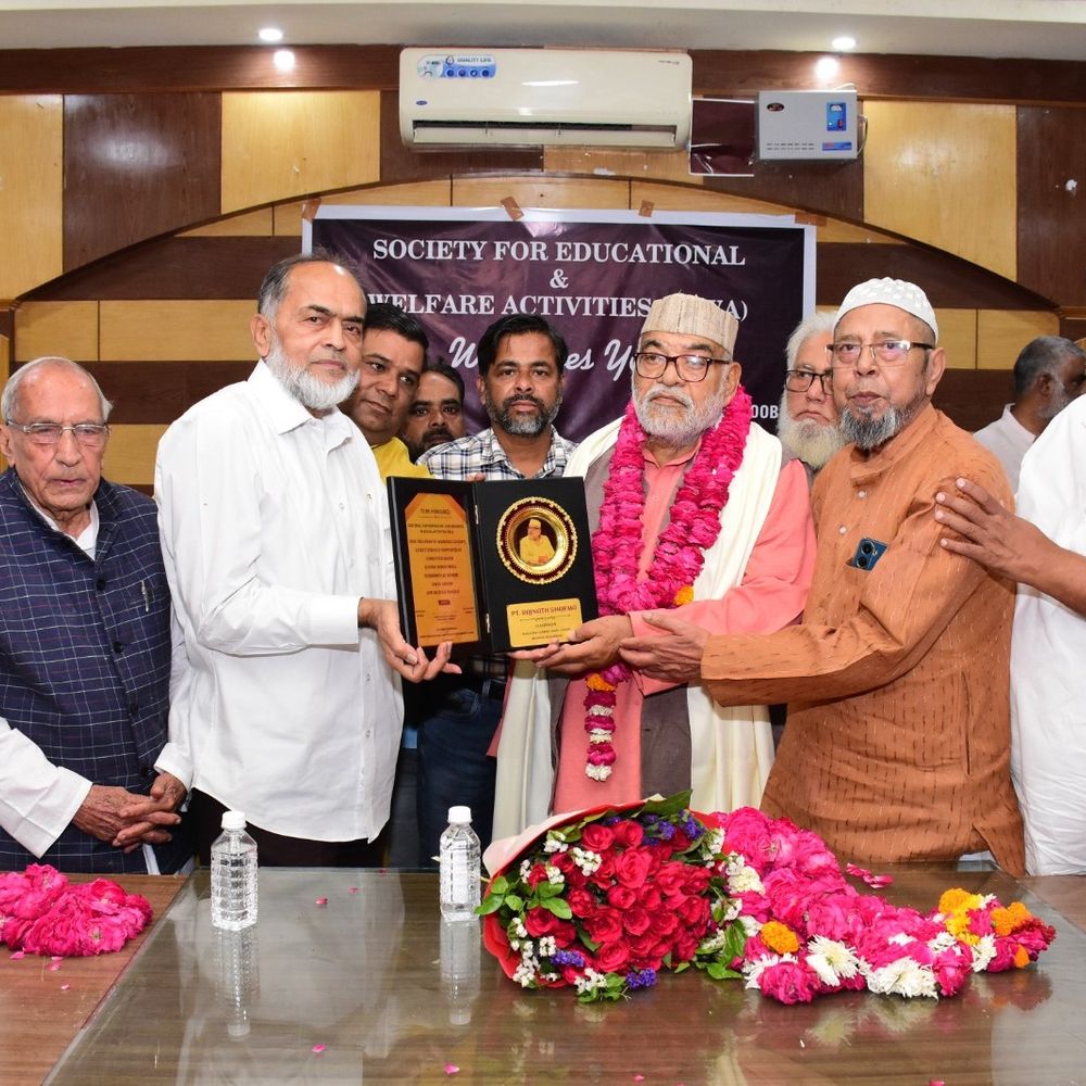 कश्मीर में शहीद आदिल हुसैन के परिवार को मिलेगी मदद:गांधी जयंती समारोह ट्रस्ट और बाराबंकी ईदगाह कमेटी भेजेंगे 51 हजार रुपए