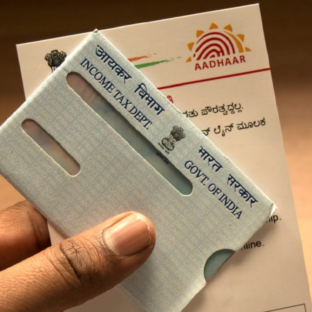 आधार-पैन में एक साथ नाम और नंबर बदलेगा:3 दिन में अपडेट होंगे डॉक्यूमेंट, सरकार की यूनिफाइड डिजिटल आईडेंटिटी सिस्टम लागू करने की तैयारी