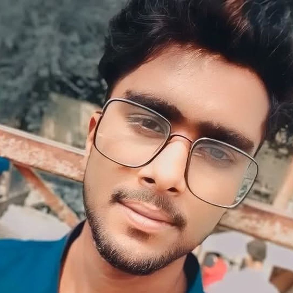 धमकी से परेशान किशोर ने दी जान:कमरे में फंदे से लटका मिला शव, एक परिवार के 4 लोगों पर केस, प्रताड़ना का आरोप