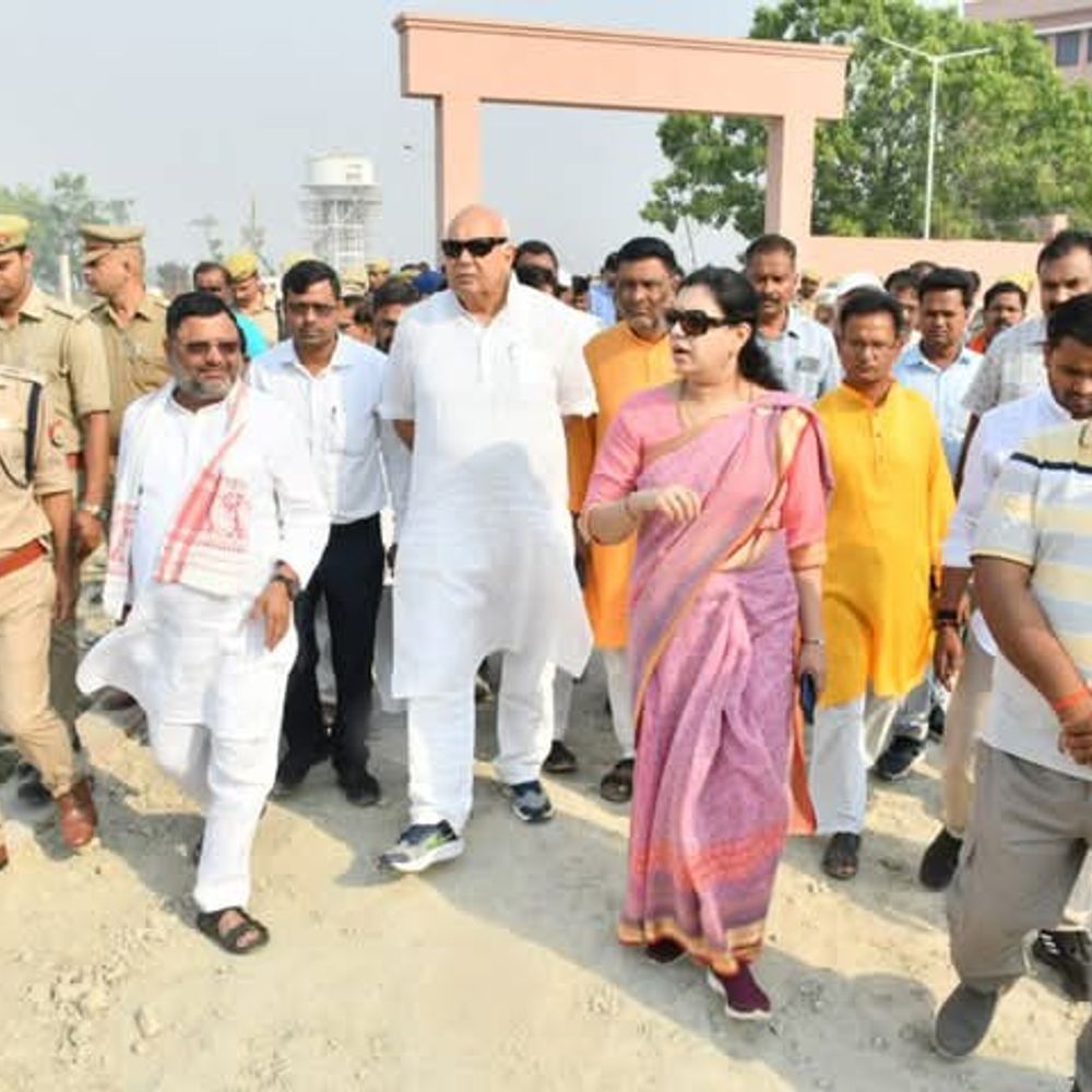 CM योगी कल आयेंगे देवरिया:67 हजार करोड़ की परियोजनाओं का करेंगे लोकार्पण-शिलान्यास, कृषि मंत्री ने देखीं तैयारियां