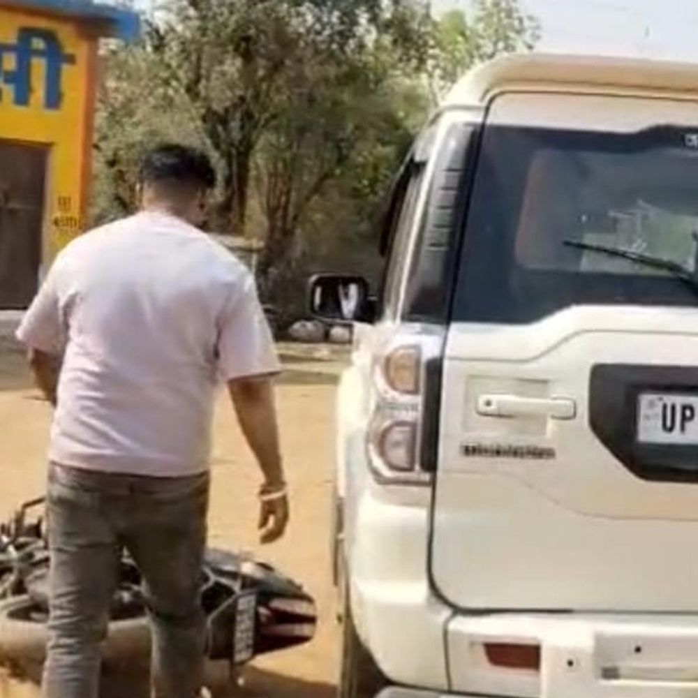 कार सवारों ने युवक से की मारपीट:हाथ बांधकर जबरन कार में बैठाने का आरोप, जांच में जुटी पुलिस