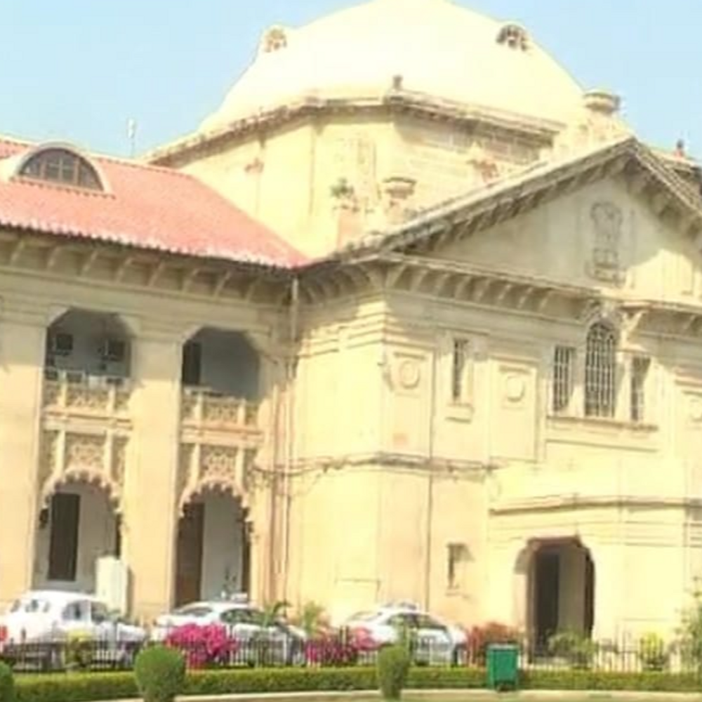 हाथरस कांड आरोपी इंस्पेक्टर को झटका, याचिका खारिज:हाईकोर्ट का सीबीआई कोर्ट केस रद्द करने से इंकार, कहा-ऐसा नहीं कि पुलिस इंस्पेक्टर पर केस नहीं बनता