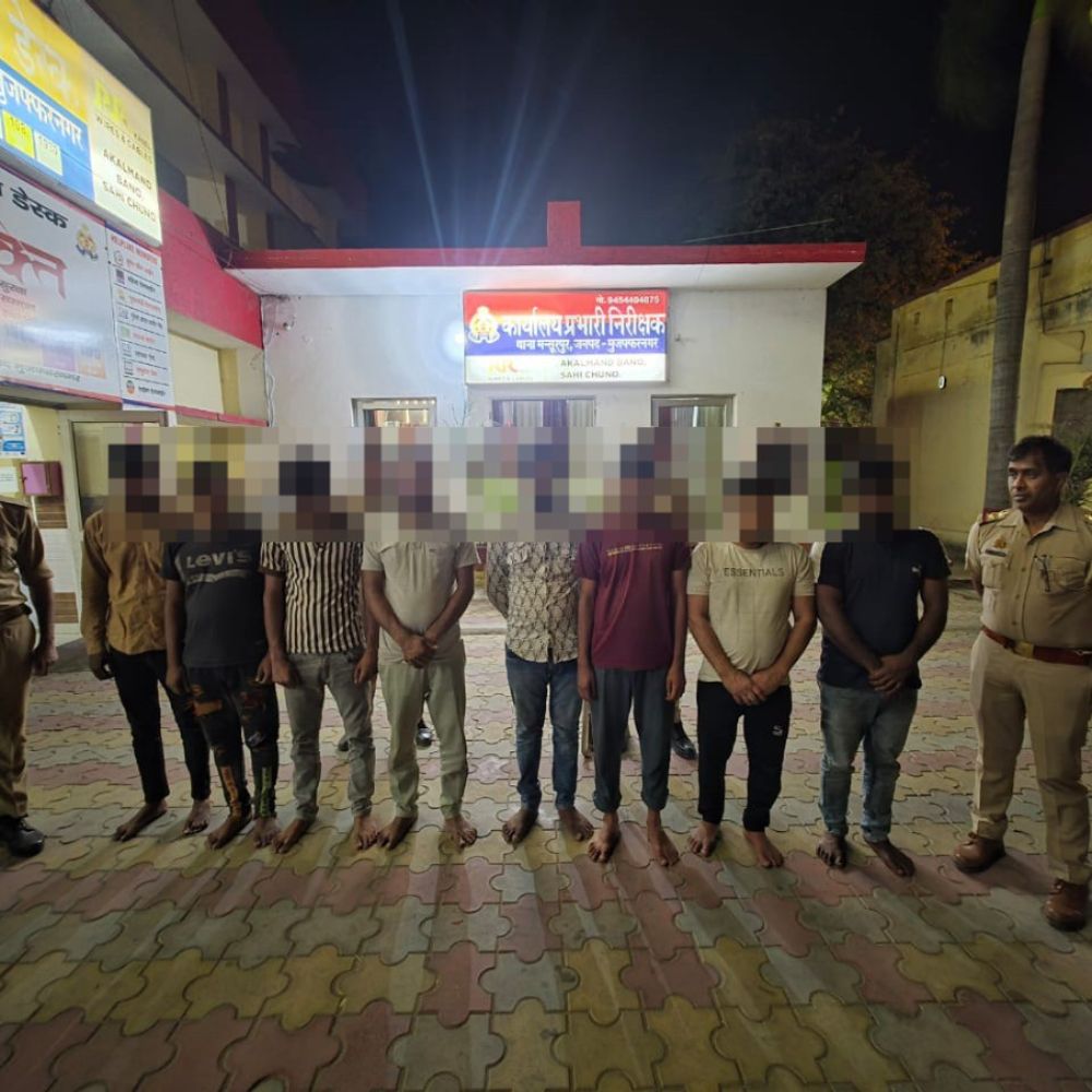 मुजफ्फरनगर में पुलिस-बदमाशों में मुठभेड़:10-10 हजार के दो इनामी समेत 12 बदमाश गिरफ्तार, 10 लाख का माल बरामद