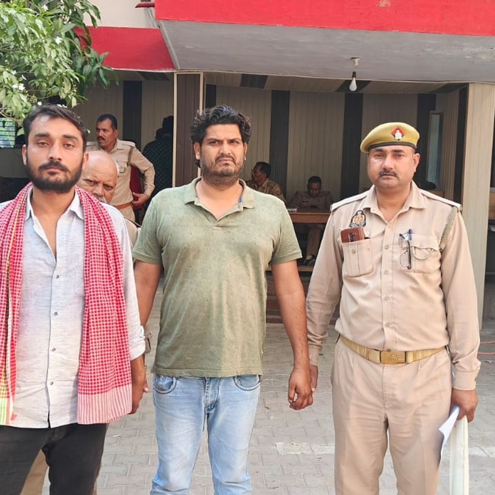 रंगदारी ने देने पर युवक को पीटा:ललितपुर में पार्षद का बेटा और एक साथी गिरफ्तार, दो अन्य की तलाश जारी