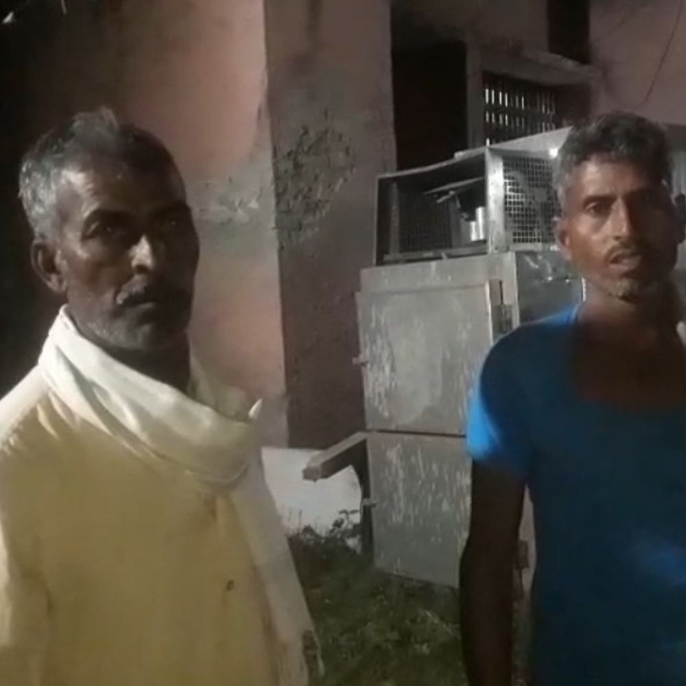 बदायूं में खेत की रखवाली कर रहे किसान की मौत:तेज रफ्तार बाइक ने मारी टक्कर, सड़क किनारे बैठे थे