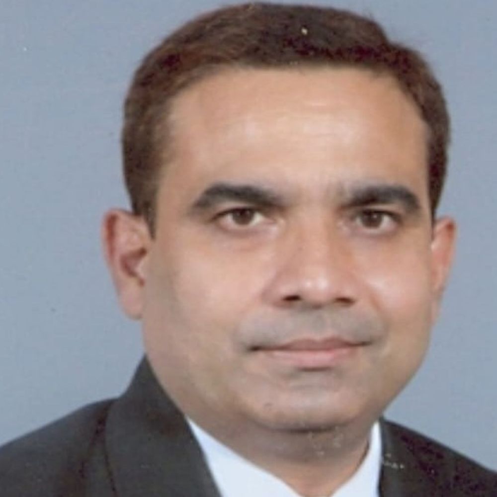 संभल में दुर्ग नारायण सिंह बने नए जिला जज:कमलेश कुच्छल झांसी भेजी गई, यूपी में 42 न्यायाधीशों का तबादला