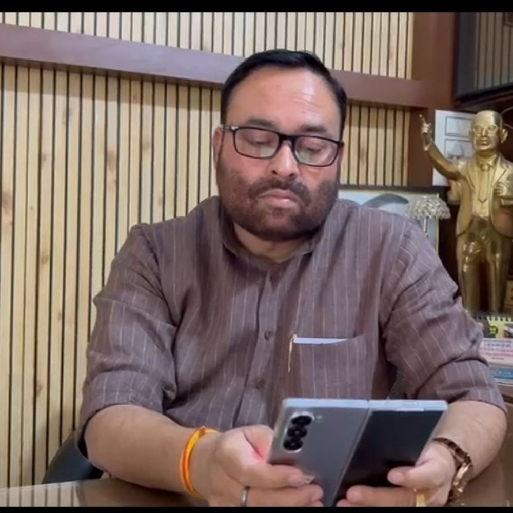 सपा ने दलित समाज की भावनाओं से किया खिलवाड़:कैबिनेट मंत्री अनिल कुमार बोले- आजम ने बाबा साहेब को भूमाफिया कहा था