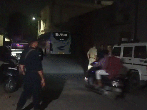 MP का खास कागज, यूट्यूब से सीख छापे नोट:सोशल मीडिया पर कई गैंग, बोले- हमारे नोट न एटीएम पकड़ पाएगा, न नोट गिनने वाली मशीन