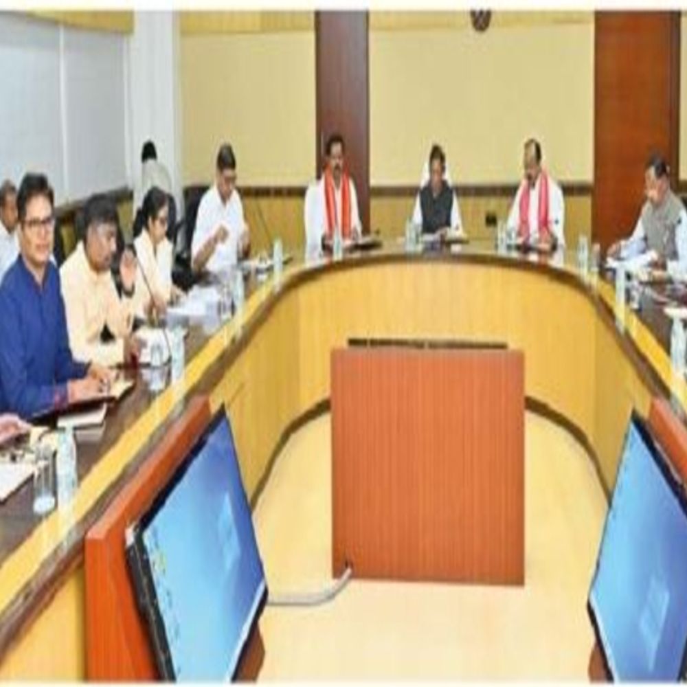 कैबिनेट का फैसला:मुख्यमंत्री ग्रामीण बस सुविधा जल्द बुजुर्गों, दिव्यांगों से नहीं लेंगे किराया