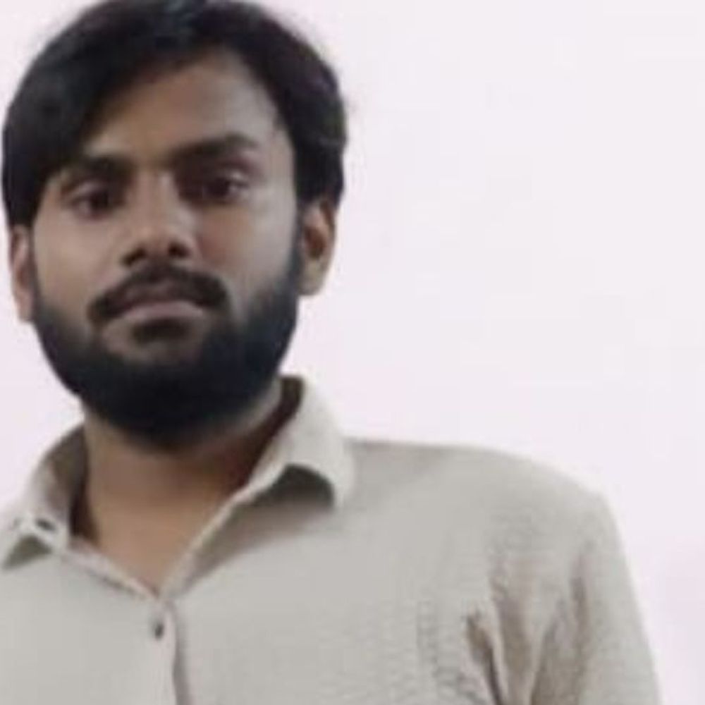 गोरखपुर में युवक ने किया सुसाइड:कमरा बंद कर फंदे से लटक गया; लिव इन में रहता था