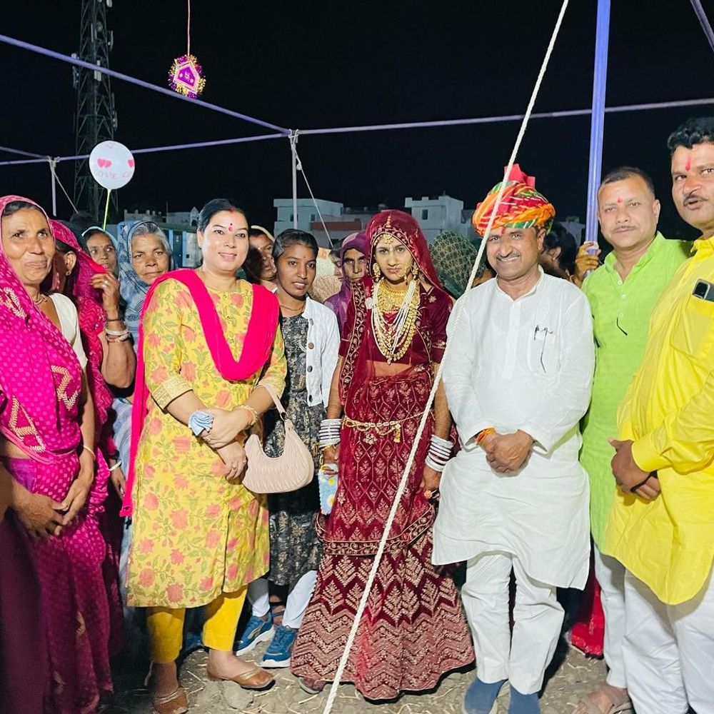 भाजपा जिलाध्यक्ष बोले- डीजे से आने वाली पीढ़ी का नुकसान:राजगढ़ में गुर्जर समाज का सामूहिक सम्मेलन; 10 जोड़ों ने लिए सात फेरे