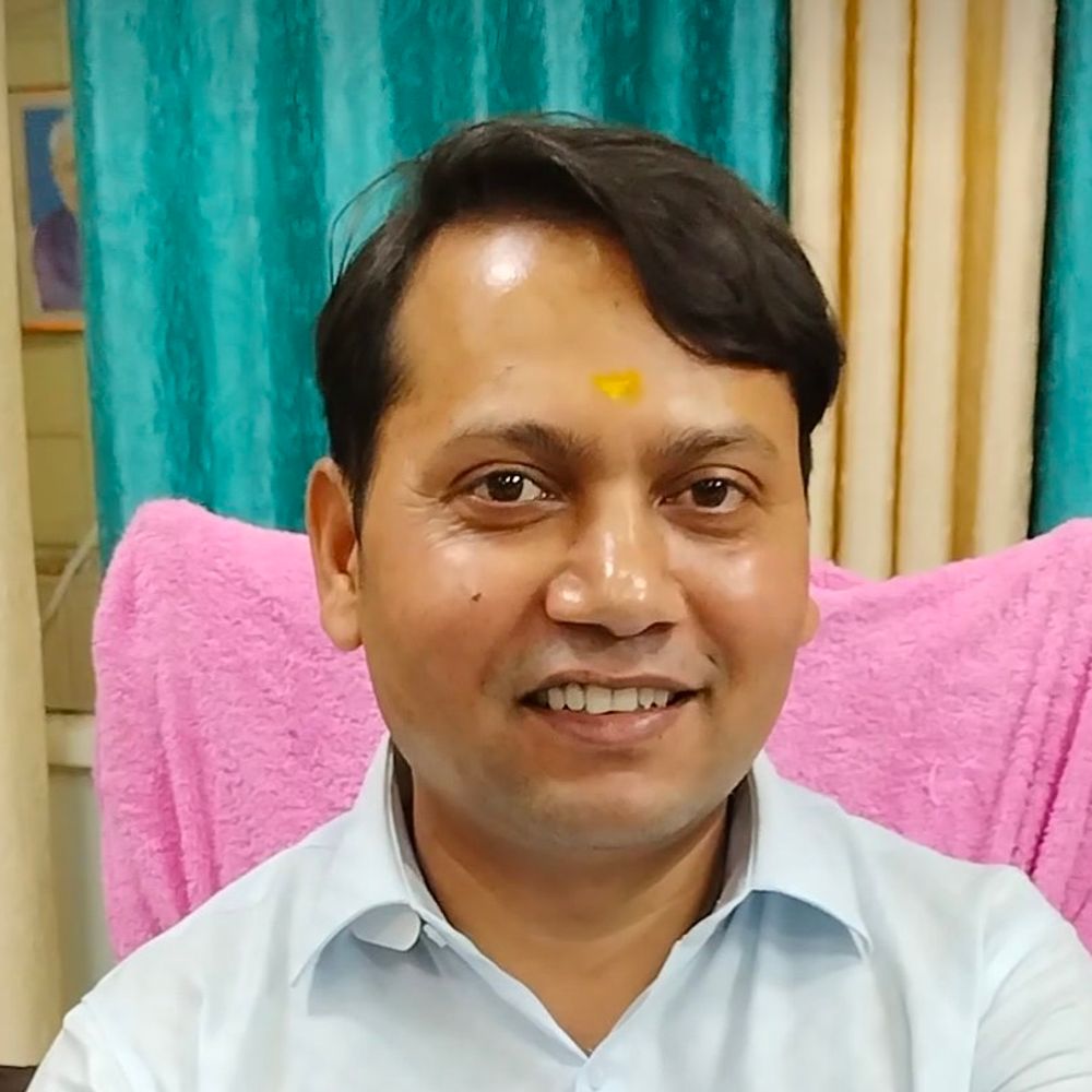 पेंशनरों की सेवा के लिए प्रतिबद्ध कोषागार कार्यालय:समय पर पेंशन के लिए विशेष प्रयास, अधिकारी बोले- बुजुर्गों की खुशी हमारी प्राथमिकता