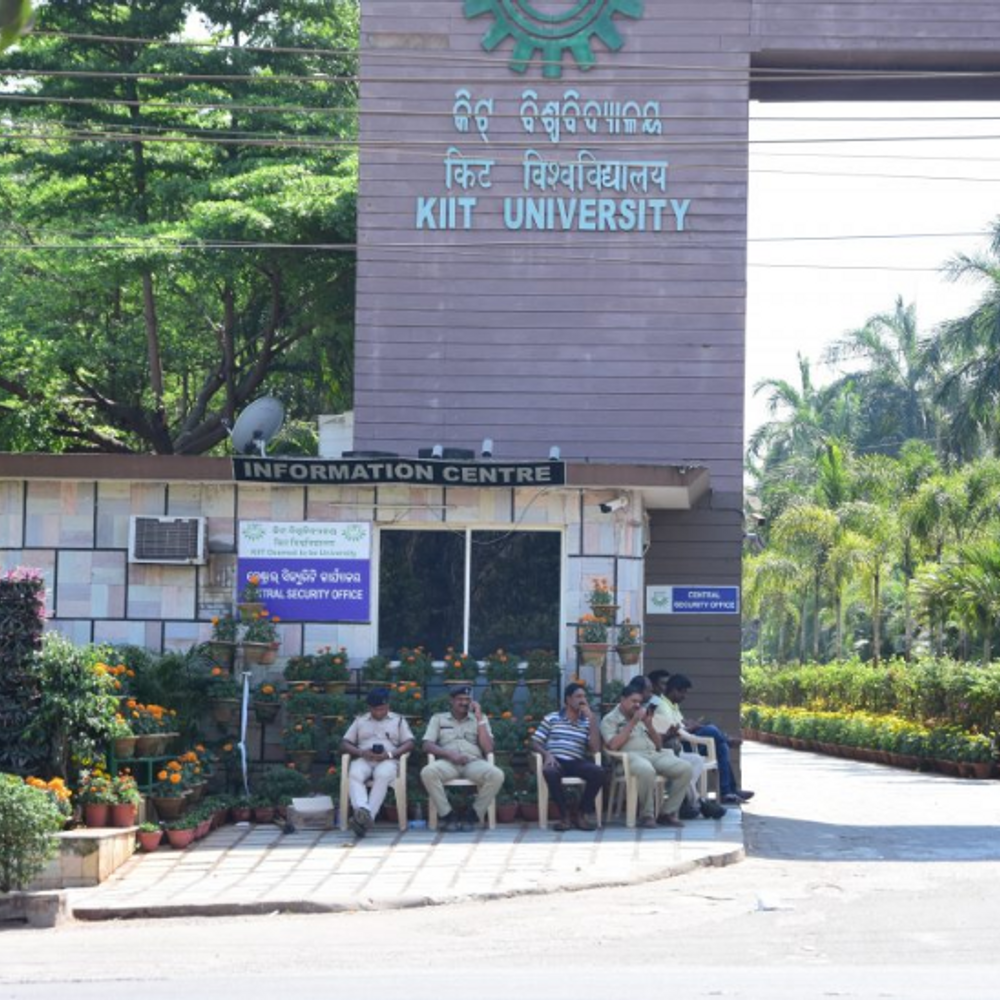 कलिंगा यूनिवर्सिटी सुसाइड केस, UGC ने फैक्ट फाइंडिंग कमेटी बनाई:10 दिन में रिपोर्ट देगी; 3 महीनों में 2 नेपाली स्टूडेंट की मौत का मामला