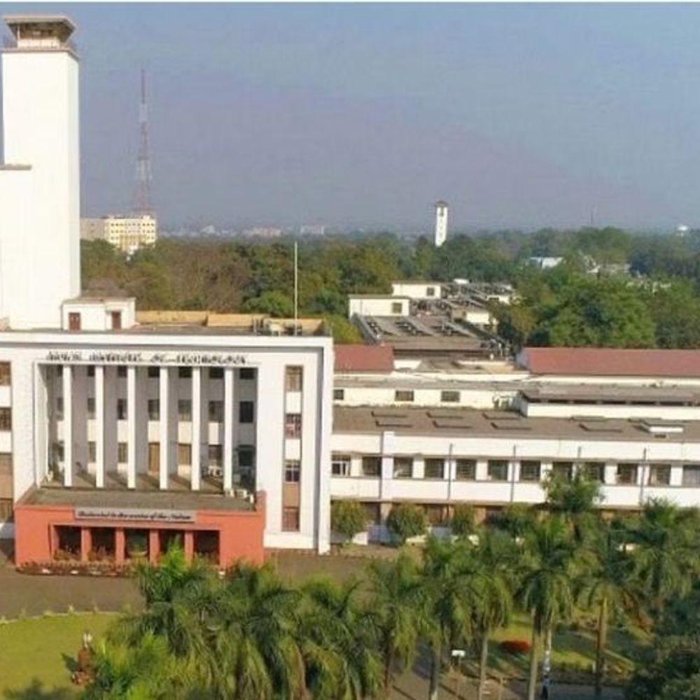 IIT खड़गपुर में बीटेक के छात्र की मौत:एक साल में चौथा मामला; कॉलेज ने जांच कमेटी बनाई, स्टूडेंट्स की काउंसलिंग शुरू की