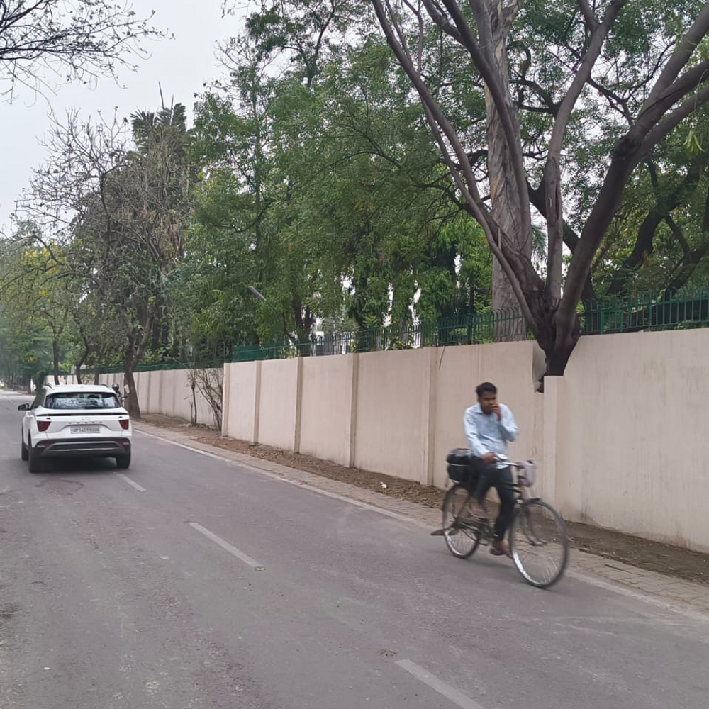 NCR में अगले 3 दिन अभी बारिश जैसा मौसम:गाजियाबाद में सुबह से बादल छाए, तापमान में 7 डिग्री सेल्सयिस की गिरावट