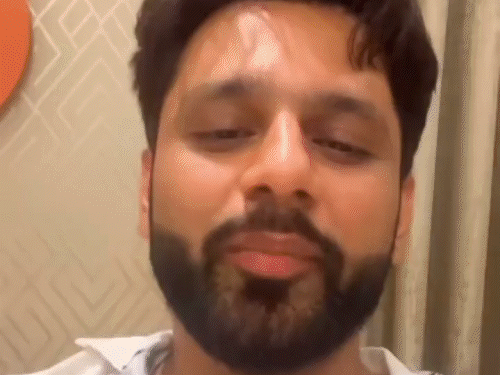 राहुल वैद्य ने विराट कोहली को बताया ‘जोकर’:टीवी एक्ट्रेस अवनीत की पोस्ट लाइक करने पर उड़ाया मजाक, भड़के फैंस ने दीं गालियां