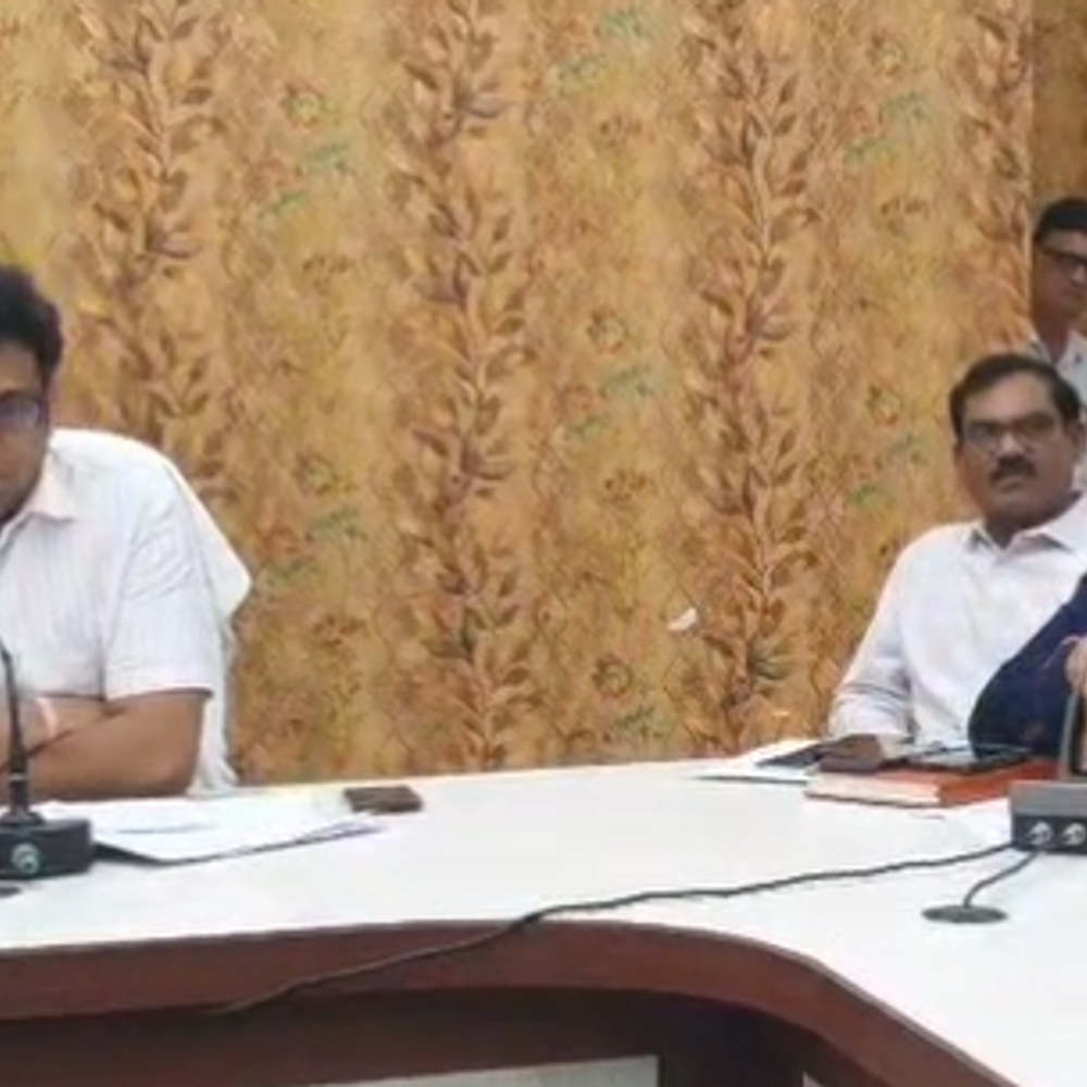 आगरा में 7 मई को होगी मॉक ड्रिल:पांच मिनट के लिए होगा ब्लैक आउट, बजेंगे दो सायरन