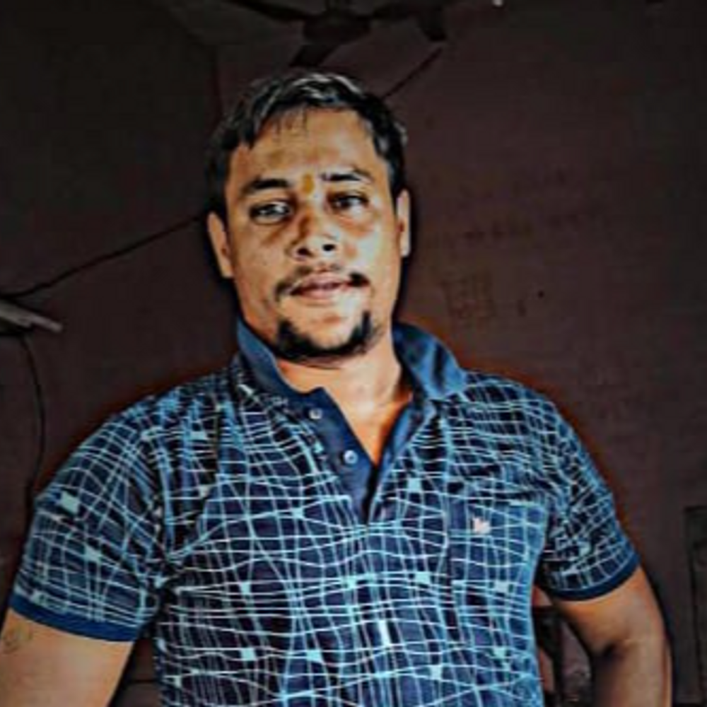 अज्ञात वाहन की टक्कर से युवक की मौत:अलीगढ़ के गोंडा थाना क्षेत्र में हुआ हादसा, सीसीटीवी तलाश रही पुलिस