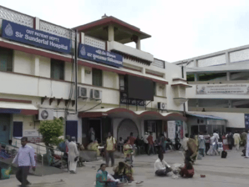 बीएचयू में मरीजों के इलाज में देरी पर भड़के सांसद:के. चिदंबरम बोले- मरीजों की डिजिटल रिपोर्ट सीधे डॉक्टरों की OPD तक नहीं पहुंचती,PM को लिखा पत्र